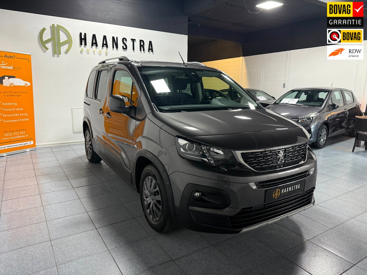 Peugeot Rifter - 1.2 Puretech Allure Autom Navi-Camera Apple-Carplay NW Staat! - AutoWereld.nl
