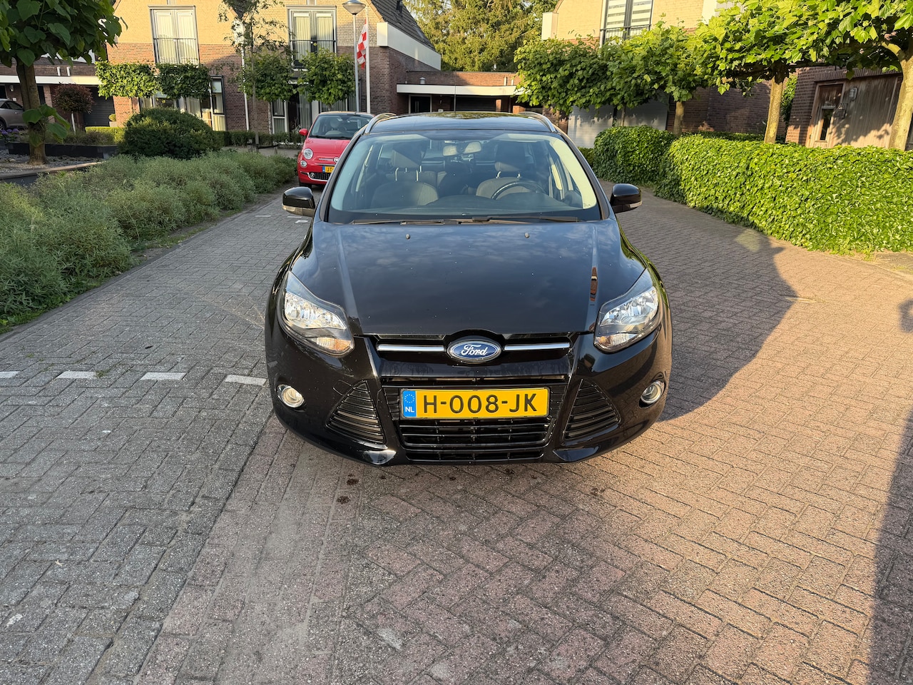 Ford Focus Wagon - 1.0 EcoBoost Titanium - AutoWereld.nl
