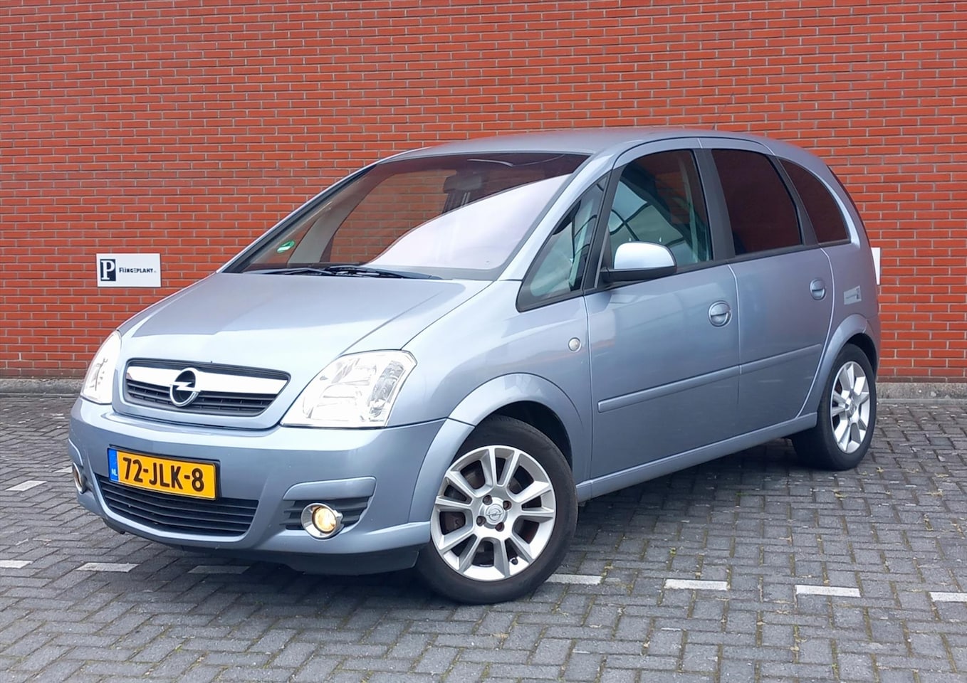 Opel Meriva - 1.6 16V 77KW Cosmo Airco/Trekhaak - AutoWereld.nl