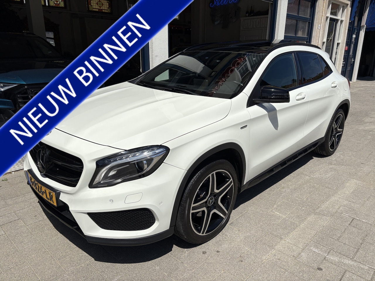 Mercedes-Benz GLA-Klasse - 200 EDITION/AMG/PANORAMA TOPSTAAT/FULL OPTIONS - AutoWereld.nl
