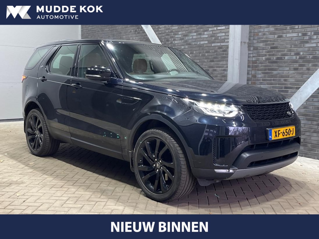Land Rover Discovery - 3.0 Td6 HSE Luxury 7p. | Luchtvering | Panoramadak | Meridian | Trekhaak | Camera | 22 Inc - AutoWereld.nl