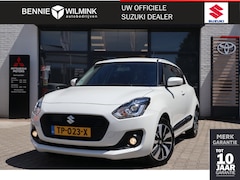 Suzuki Swift - 1.2 Stijl Smart Hybrid Trekhaak | All Seasons | Adaptive Cruise