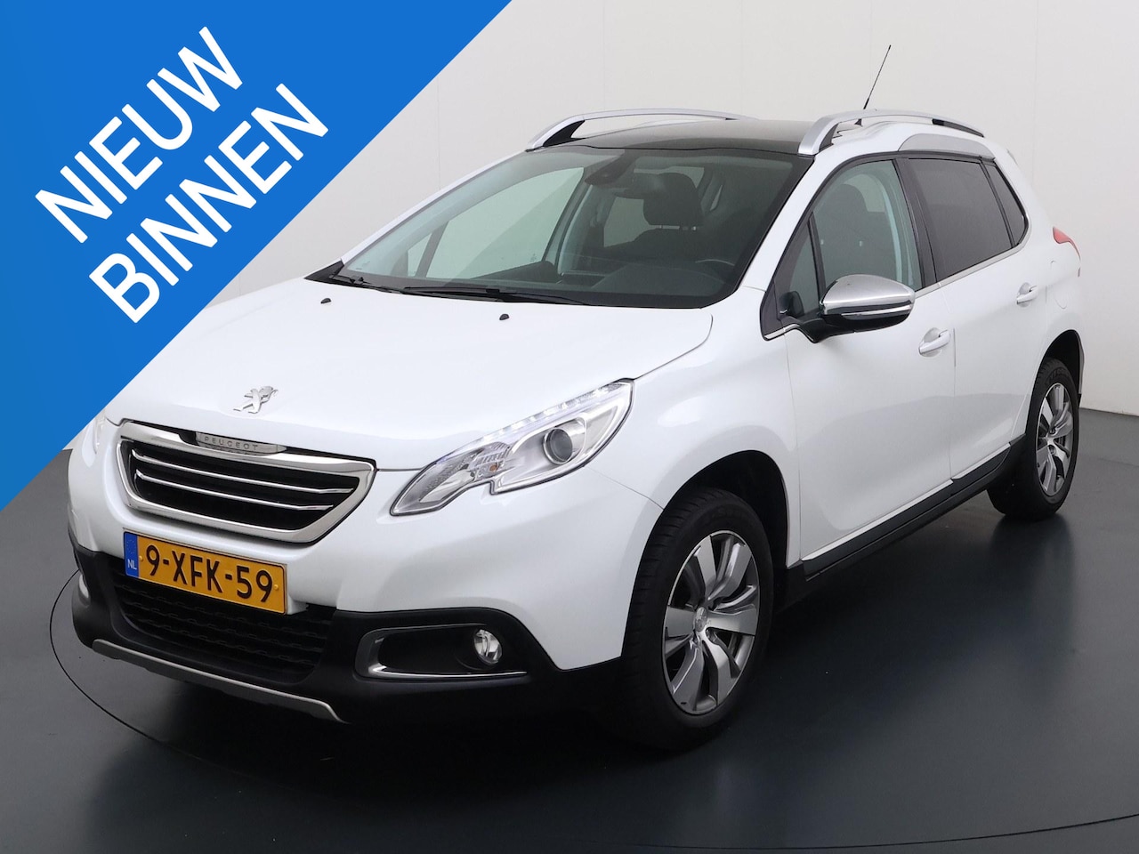 Peugeot 2008 - 1.2 VTi Blue Lease Executive 1.2 VTi Blue Lease Executive - AutoWereld.nl