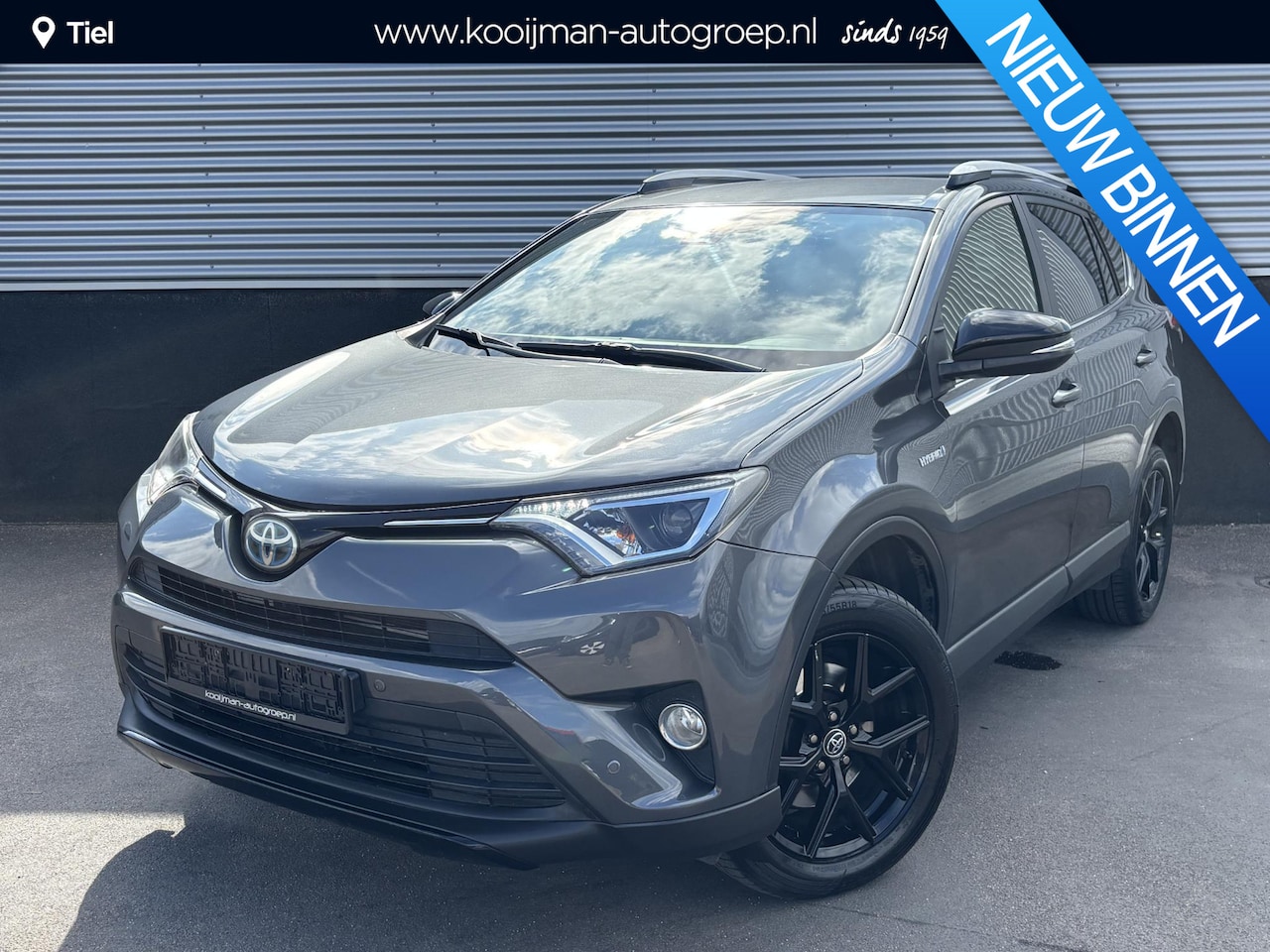 Toyota RAV4 - 2.5 Hybrid AWD Dynamic Smart Key, Parkeersensoren voor + achter, LMV, Adaptieve cruise con - AutoWereld.nl