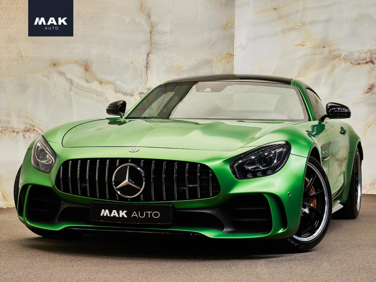 Mercedes-Benz AMG GT - 4.0 R 4.0 R , Full PPF, Magno, ceramic, carbon, 20", Burmester, privacy, dealeroh, NP267k - AutoWereld.nl