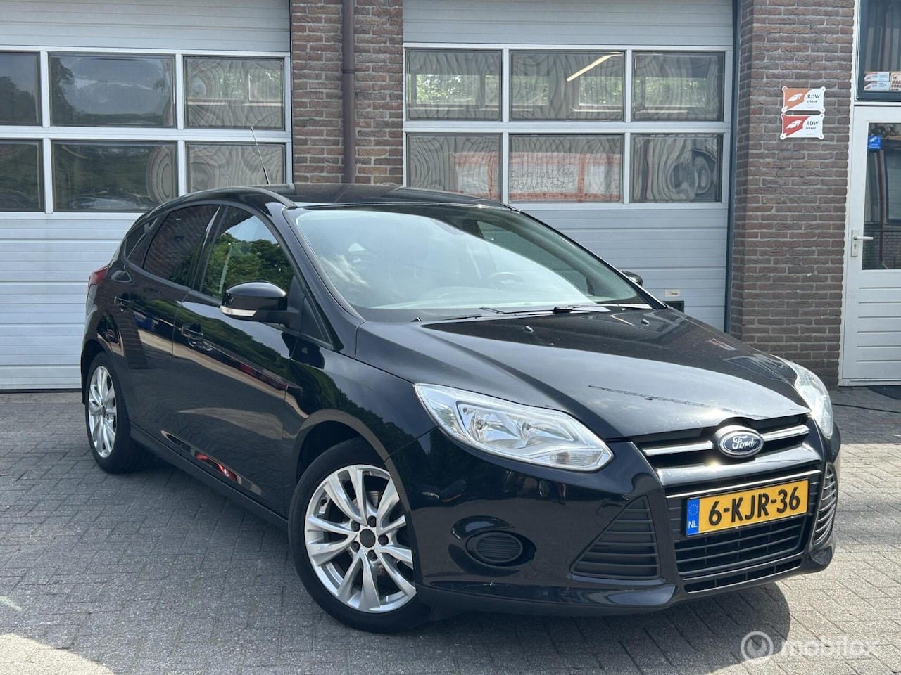 Ford Focus - 1.0 EcoBoost Trend 1.0 EcoBoost Trend - AutoWereld.nl