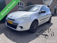 Renault Clio - 1.2 Special Line NIEUWE APK AIRCO NAVI