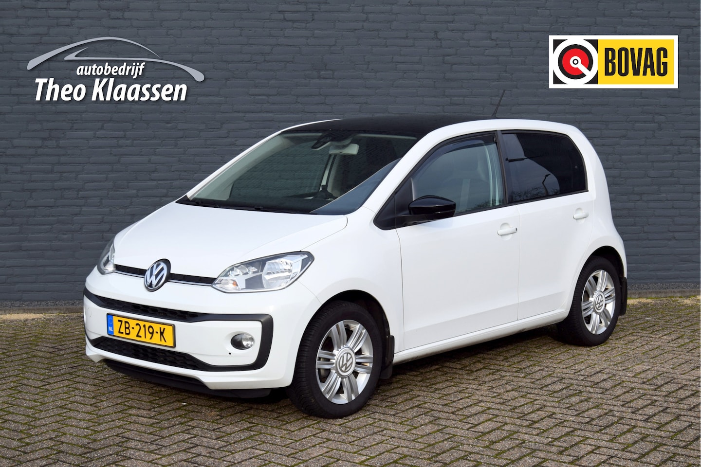 Volkswagen Up! - 1.0 BMT high up! Executive Automaat Climate Cruise Camera Stoelverwarming - AutoWereld.nl