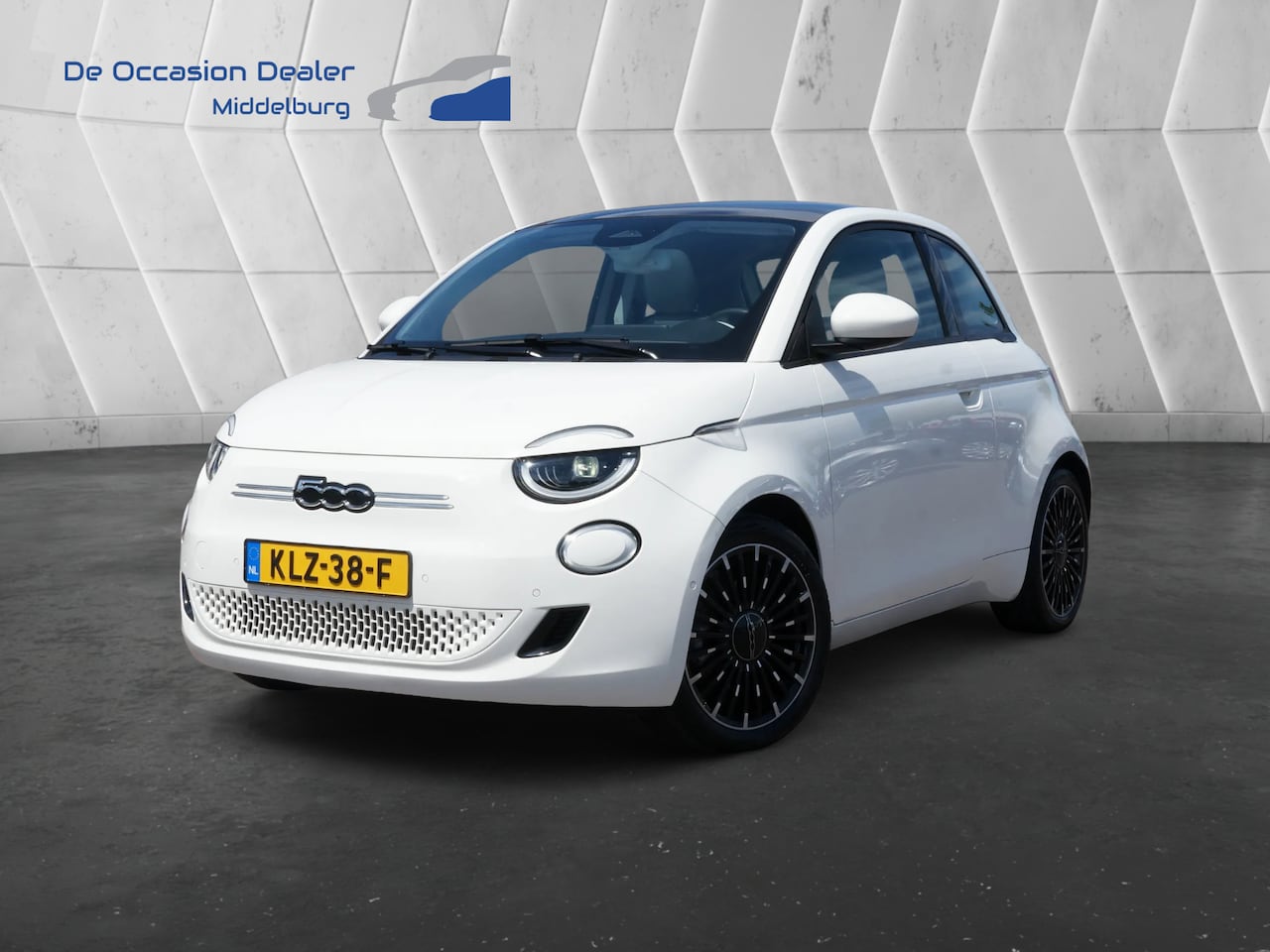 Fiat 500 - 3+1 Icone 42 kWh rijklaar incl garantie - AutoWereld.nl