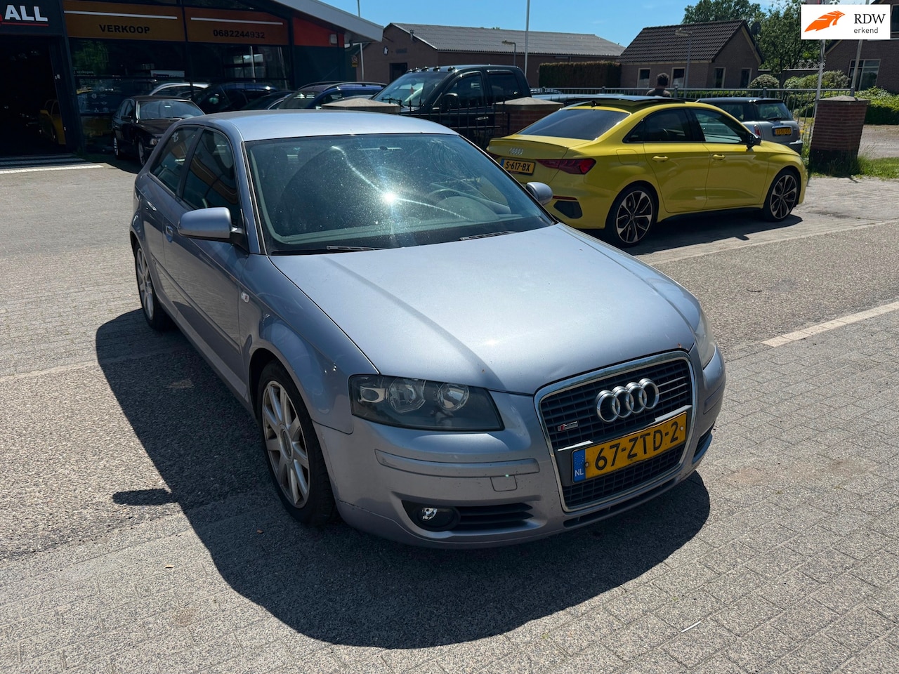 Audi A3 - 2.0 TDI Attraction AIRCO/S-LINE/NAVI/RIJDT PERFECT - AutoWereld.nl