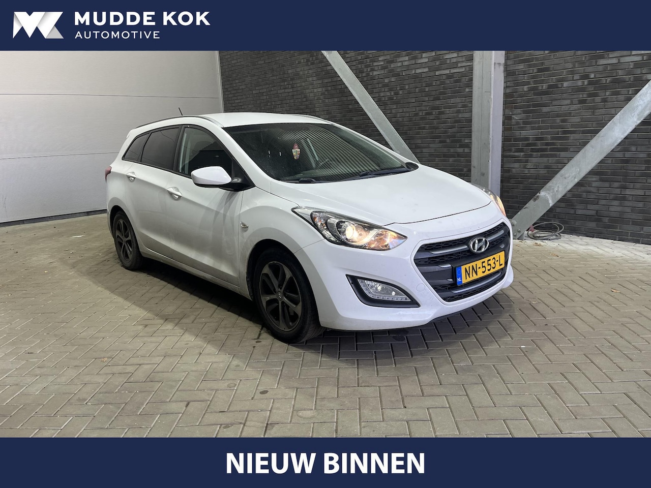 Hyundai i30 Wagon - 1.6 GDi Comfort | Airconditioning | Cruise Control | PDC Achter | 16 Inch - AutoWereld.nl