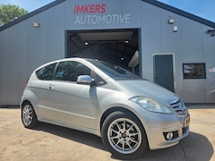 Mercedes-Benz A-klasse - 180 BlueEFFICIENCY Business Class Avantgarde