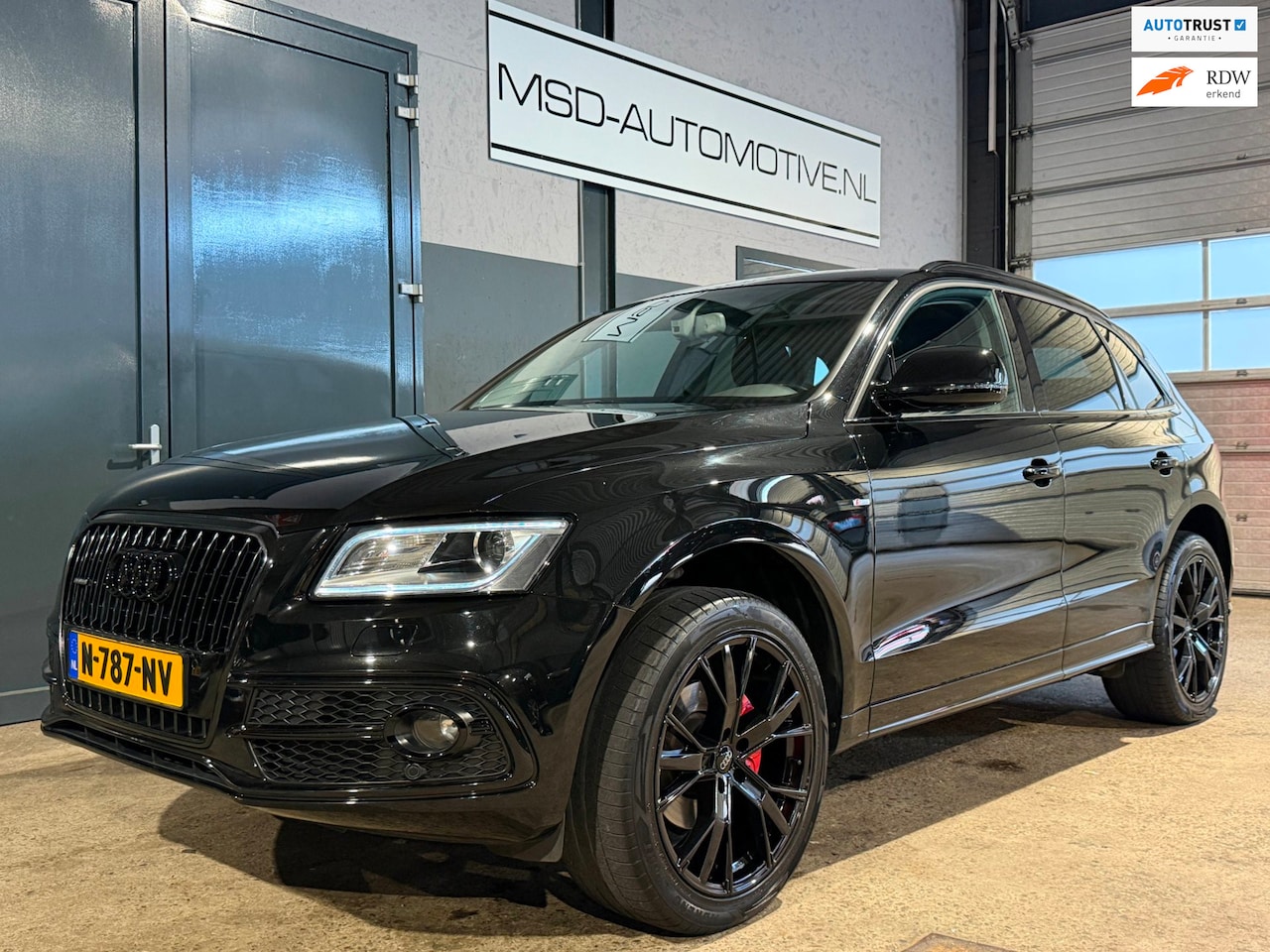 Audi Q5 - 2.0 TFSI quattro Adrenalin Leder Stoelverwarming - AutoWereld.nl