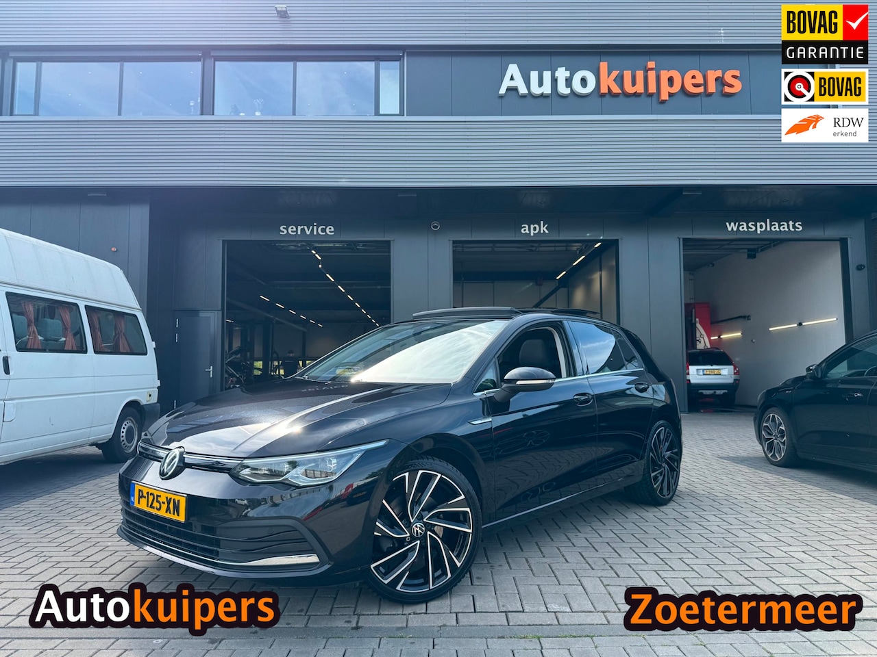 Volkswagen Golf - 1.5 TSI Highline Business R | Met o.a. stoelverwarming, cruise control, climate control, p - AutoWereld.nl