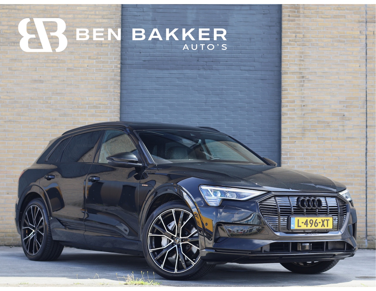 Audi e-tron - e-tron 55 quattro 95 kWh S-line Pano | Luchtvering | Haak | ACC | B&O - AutoWereld.nl