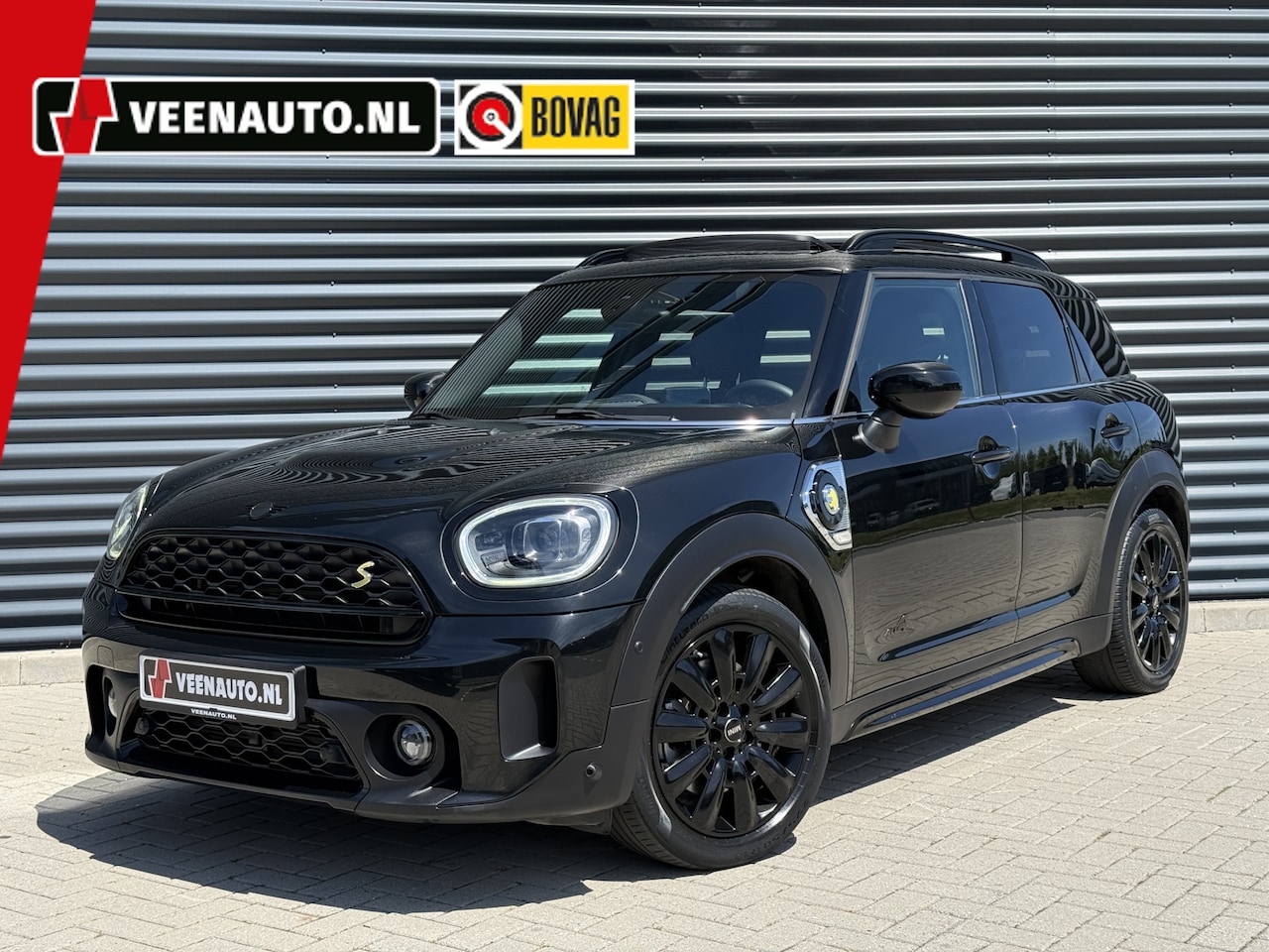 MINI Countryman - 2.0 Cooper SE ALL4 Pano/Leder/H&K/Camera - AutoWereld.nl