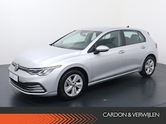Volkswagen Golf - 1.0 TSI Life | 110 PK | Adaptive cruise control | Climate control | Navigatiesysteem | Par