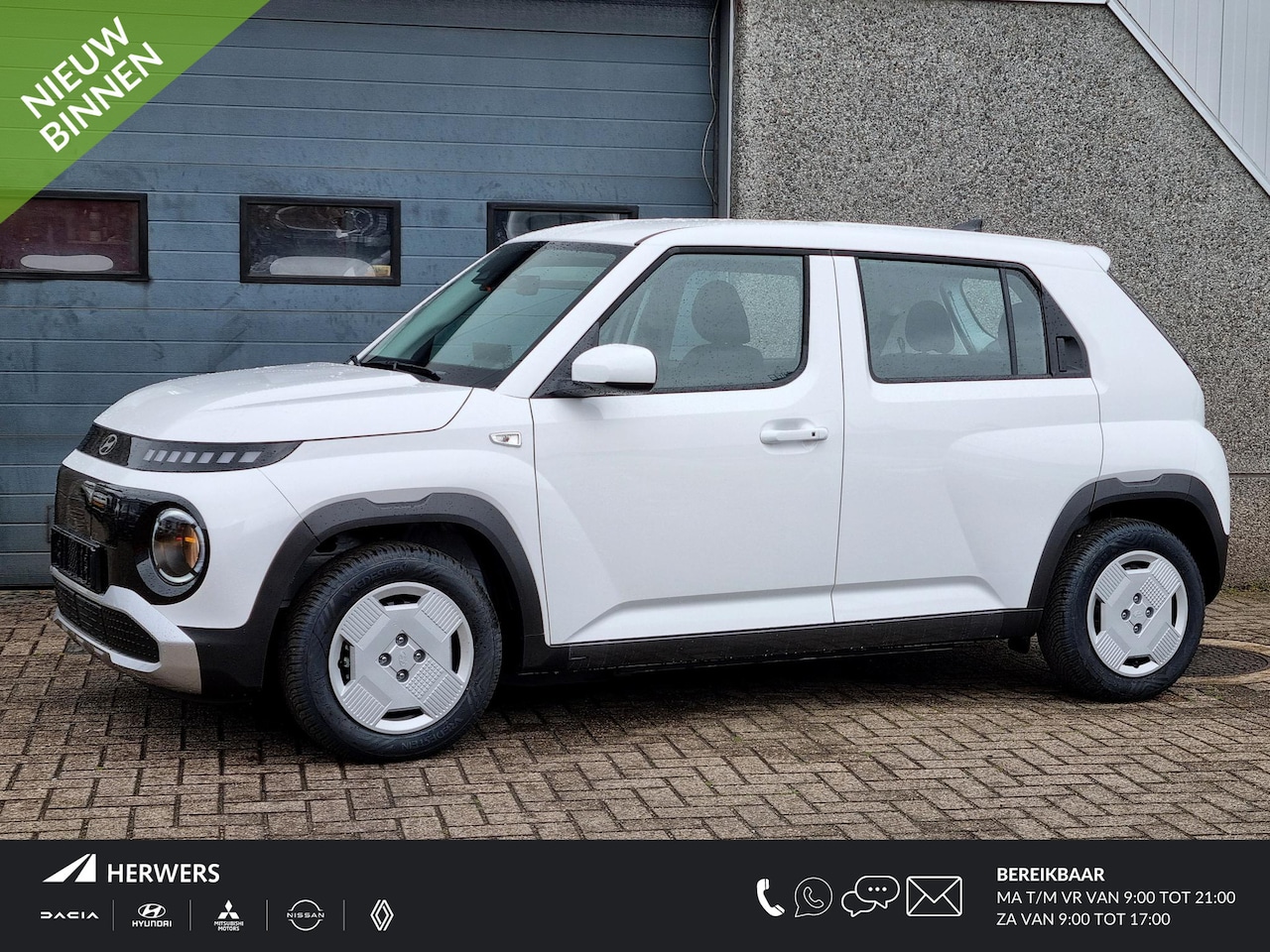 Hyundai Inster - E-Motion 42 kWh / € 3.000,- Voordeel / Rijklaarprijs / Navigatie / Apple Carplay & Android - AutoWereld.nl