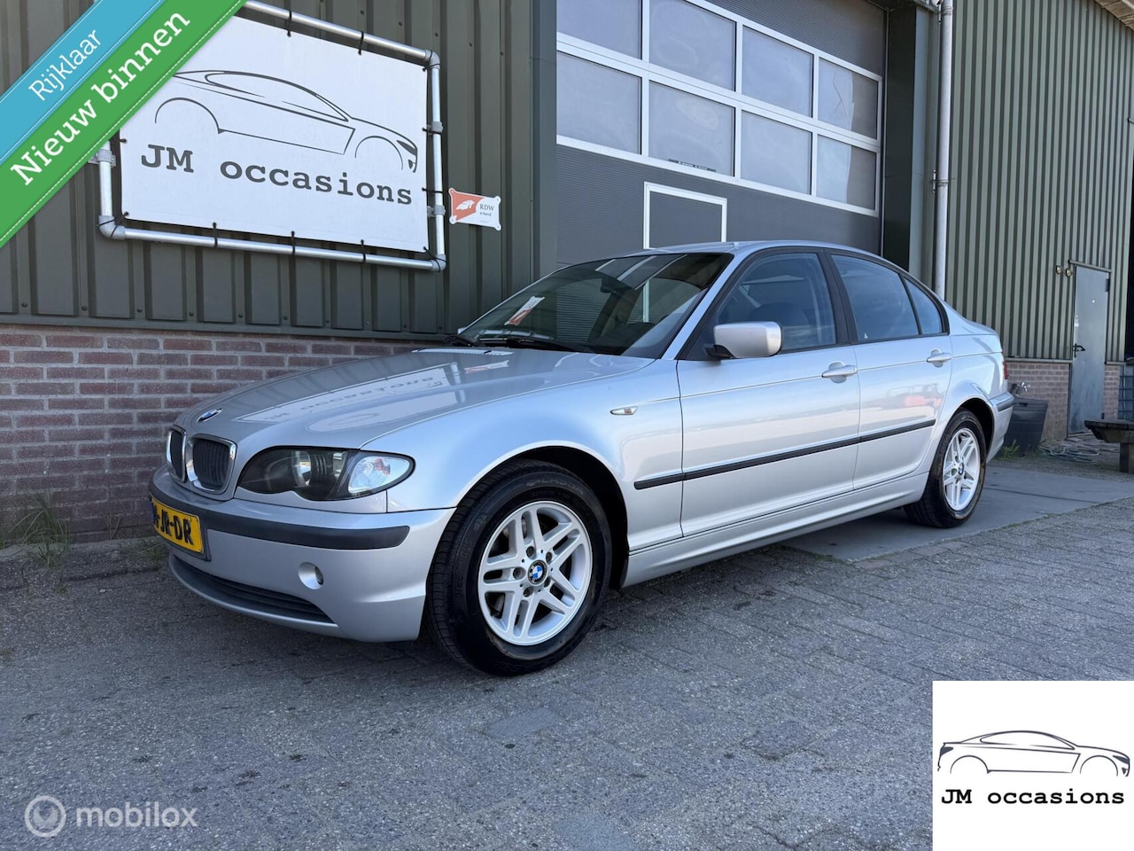 BMW 3-serie - 316i Executive|Airco|Bluetooth|APK 8-2026 - AutoWereld.nl