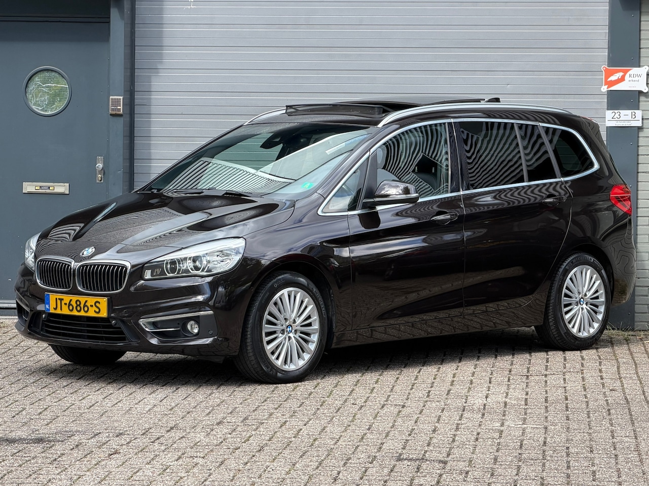 BMW 2-serie Gran Tourer - 216d Luxury Line - AutoWereld.nl