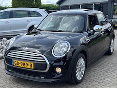 MINI 5-Deurs - 1.5 Cooper Diesel 2015 Leer Panodak 1E Eigenaar