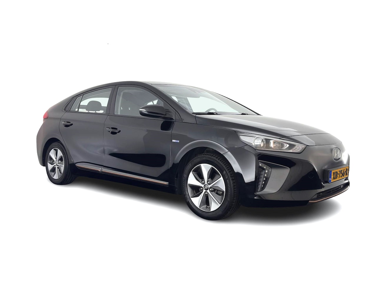 Hyundai IONIQ - Comfort EV *FULL-LED | CRUISE | CAMERA | KEYLESS | DAB+ | NAVI-FULLMAP | ECC | PDC | 16 IN - AutoWereld.nl