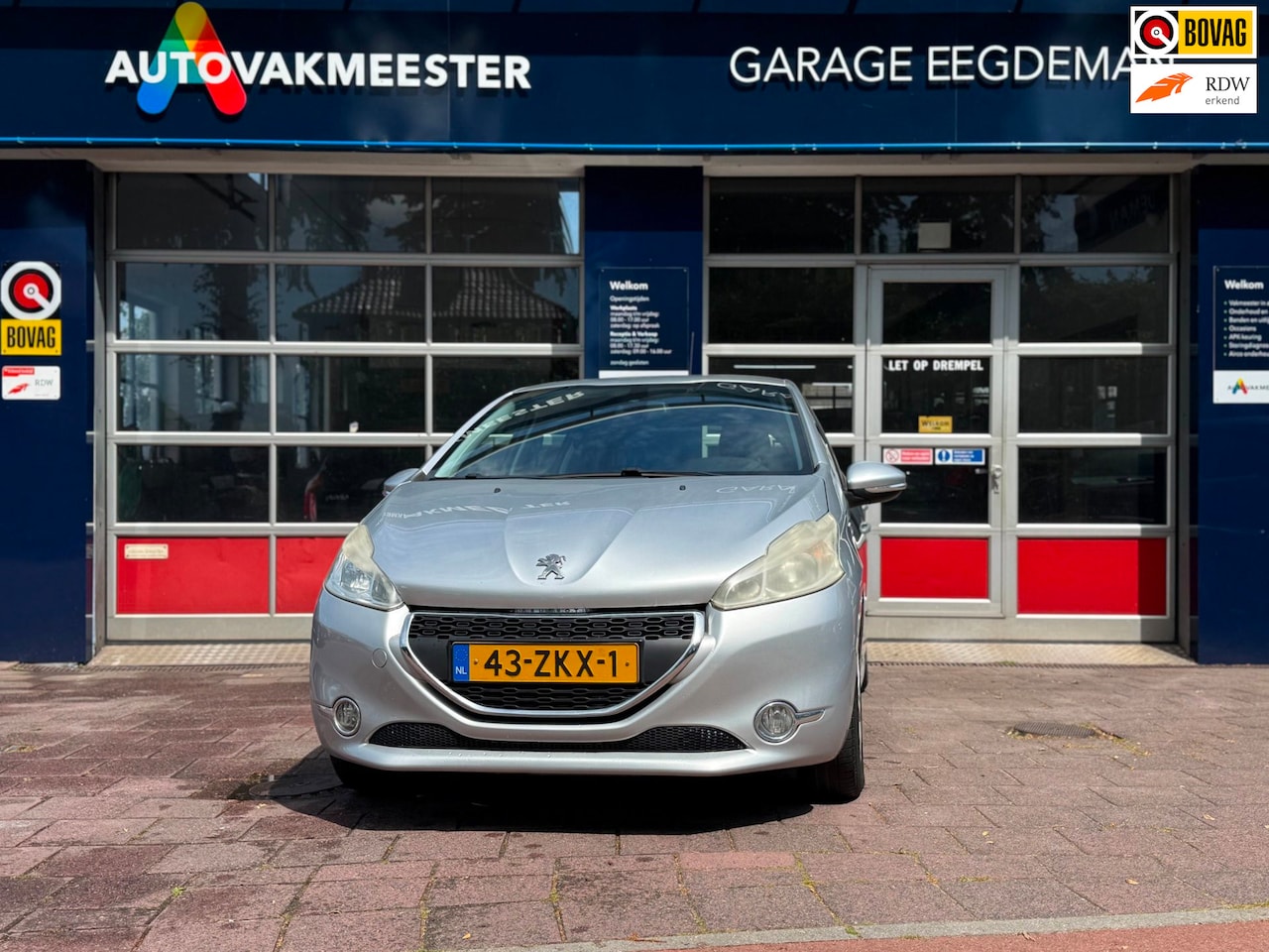 Peugeot 208 - 1.2 Vti Access 1.2 VTi Access - AutoWereld.nl
