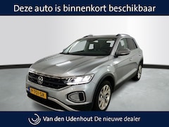 Volkswagen T-Roc - 1.0 TSI Life | Multimedia | Binnenkort beschikbaar |