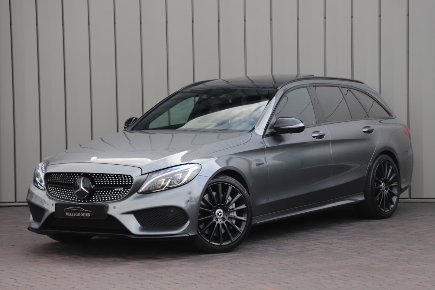 Mercedes-Benz C-klasse Estate - AMG 43 4MATIC | 367PK | Pano | Burmester | ILS | Distronic+ | Memory | Carbon | Sfeerverli - AutoWereld.nl