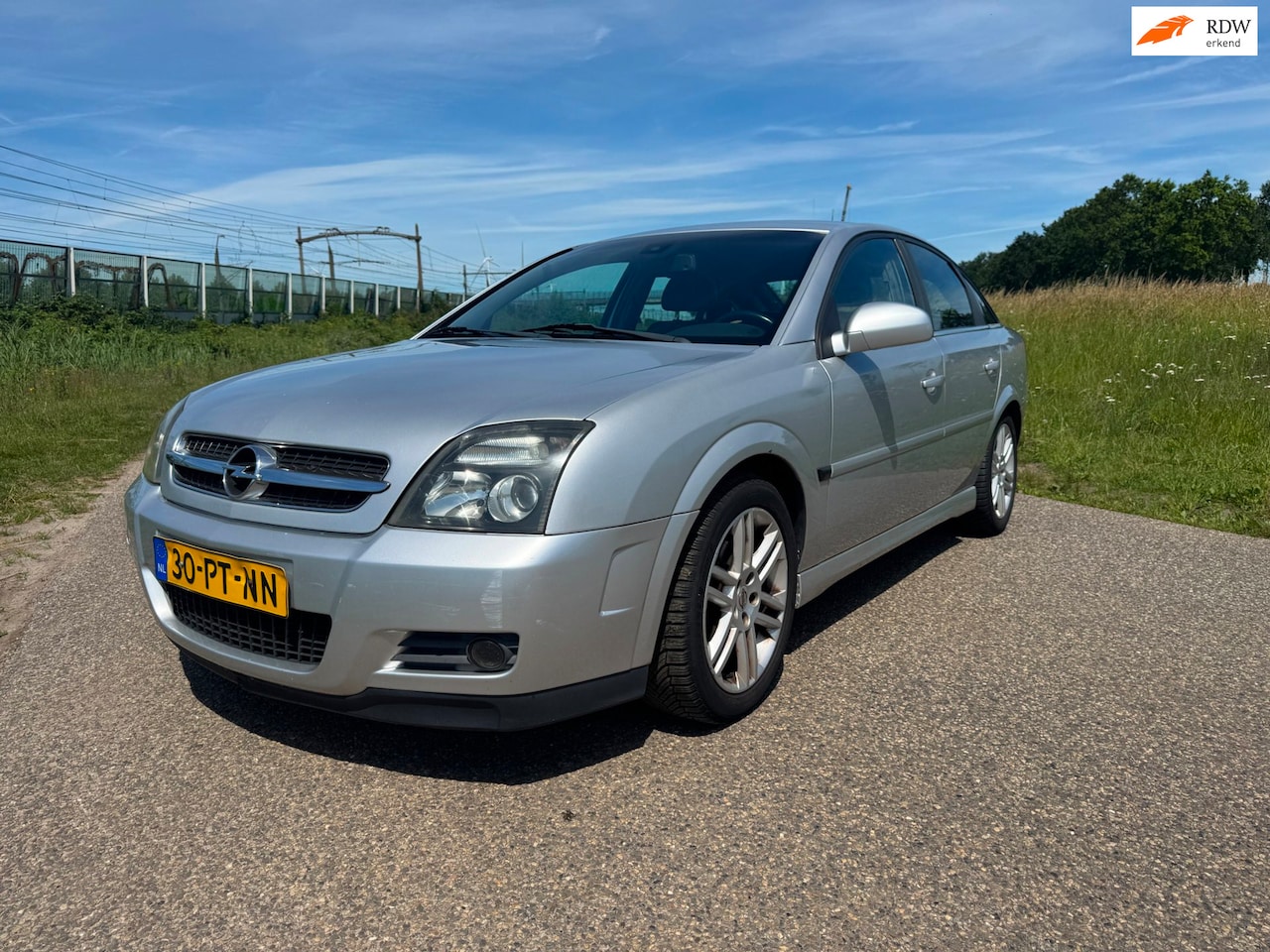 Opel Vectra GTS - 2.2-16V Elegance | Climate | Cruise | Lange APK - AutoWereld.nl