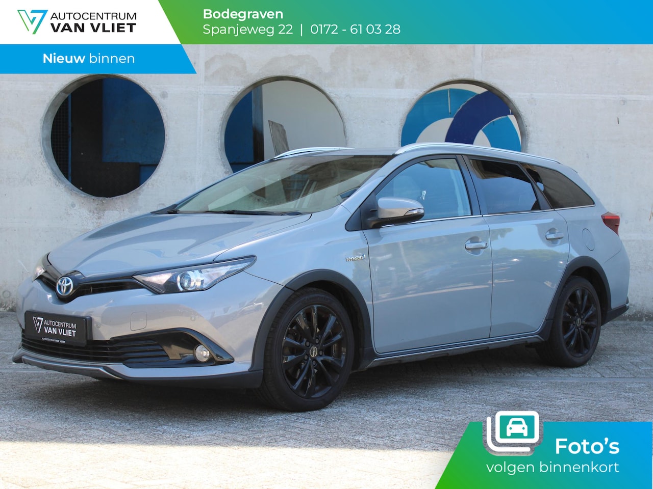 Toyota Auris Touring Sports - 1.8 Hybrid Dynamic | STOELVERWARMING | NAVIGATIE | CRUISE CONTROL | - AutoWereld.nl