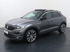Volkswagen T-Roc - 1.5 TSI Sport | 150 PK | Automaat | Adaptive Cruise Control | Panoramadak | Navigatiesyste