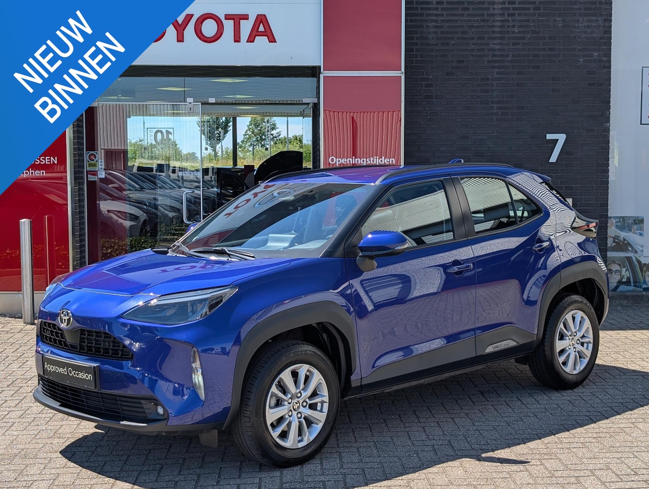 Toyota Yaris Cross - 1.5 Hybrid 115 Active COMFORT PACK THUISKOMER STOEL- STUUR- EN VOORRUITVERWARMING PDC V+A - AutoWereld.nl