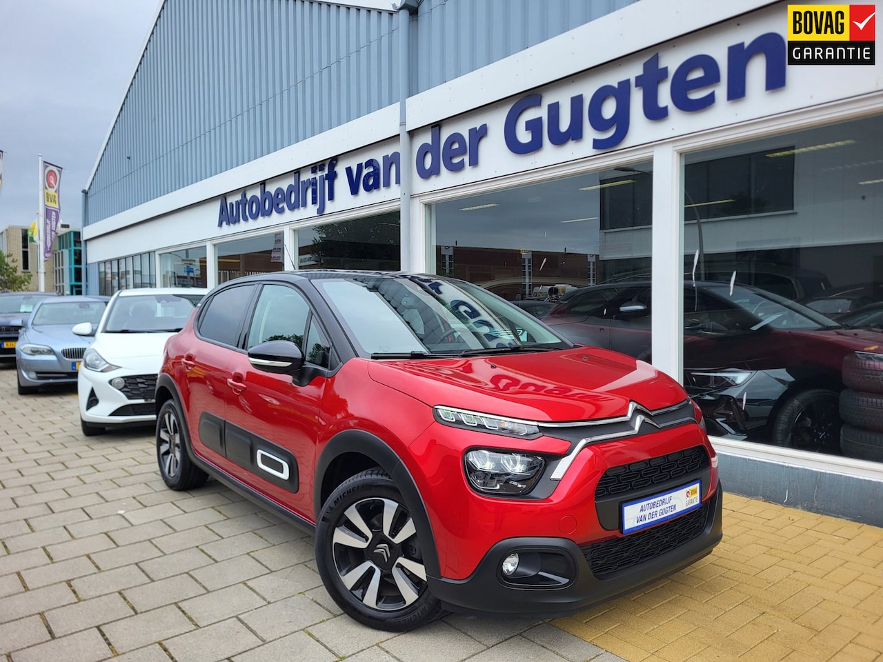 Citroën C3 - 1.2 PureTech Shine / Carplay & Android / Cruise Control / - AutoWereld.nl