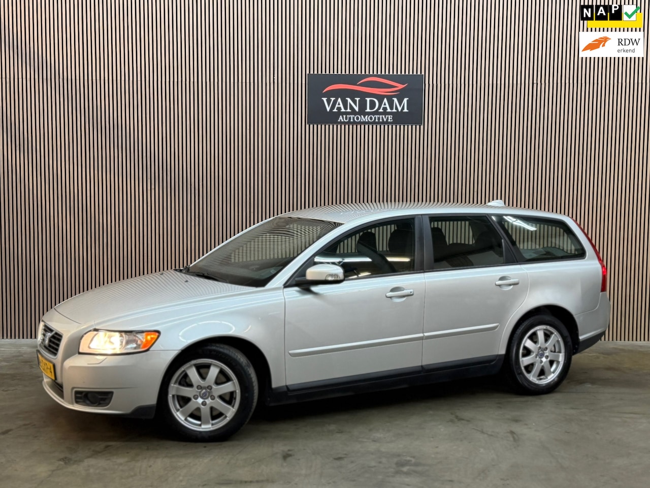 Volvo V50 - 2.0D Edition I 2008 NAP CRUISE CLIMA AIRCO ELEK-RAMEN - AutoWereld.nl