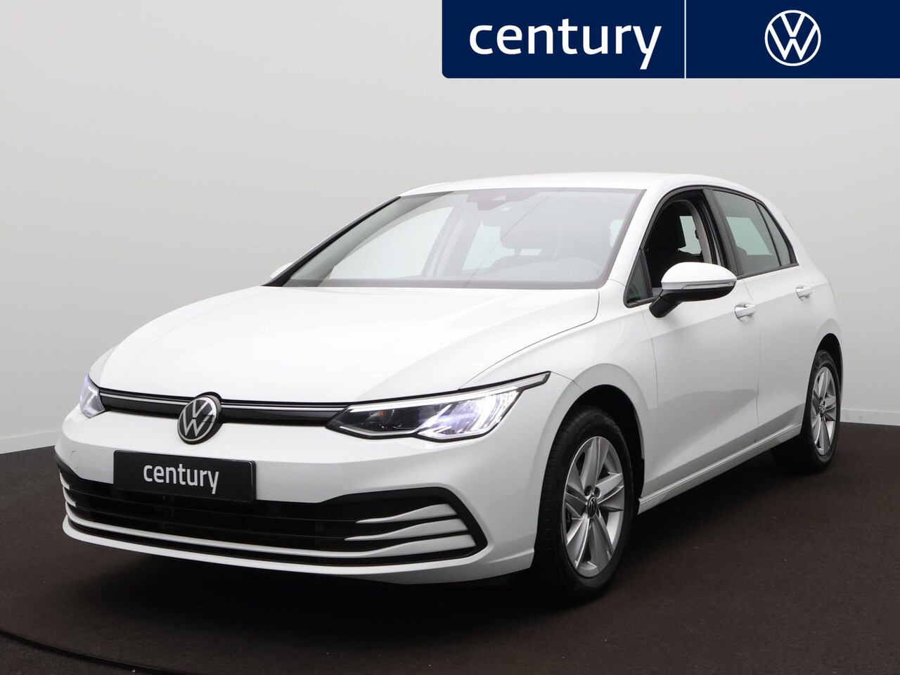 Volkswagen Golf - 1.0 eTSI Life Automaat - LED - Navigatie - PDC - Side Assist - Camera - ACC - AutoWereld.nl