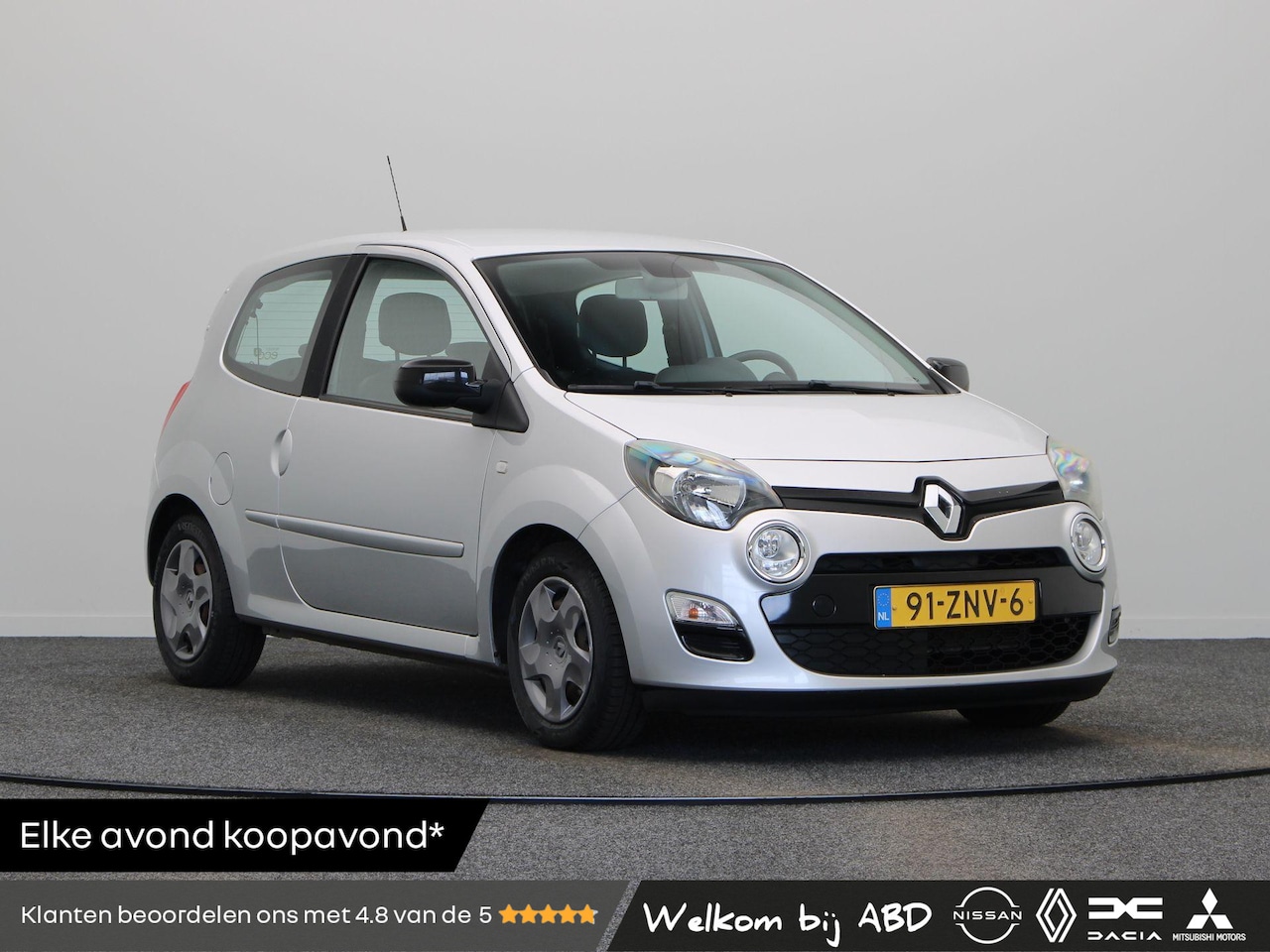 Renault Twingo - 1.2 16V Dynamique | Trekhaak | Climate control | Cruise control | Bluetooth telefoonverbin - AutoWereld.nl