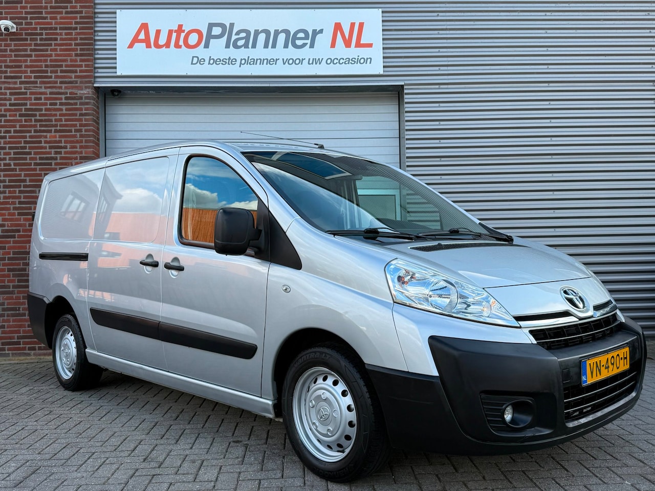 Toyota ProAce - 2.0D L2H1 Aspiration! Airco! Cruise! 3-Pers.! - AutoWereld.nl