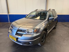Mitsubishi Outlander Sport - 2.4 4WD