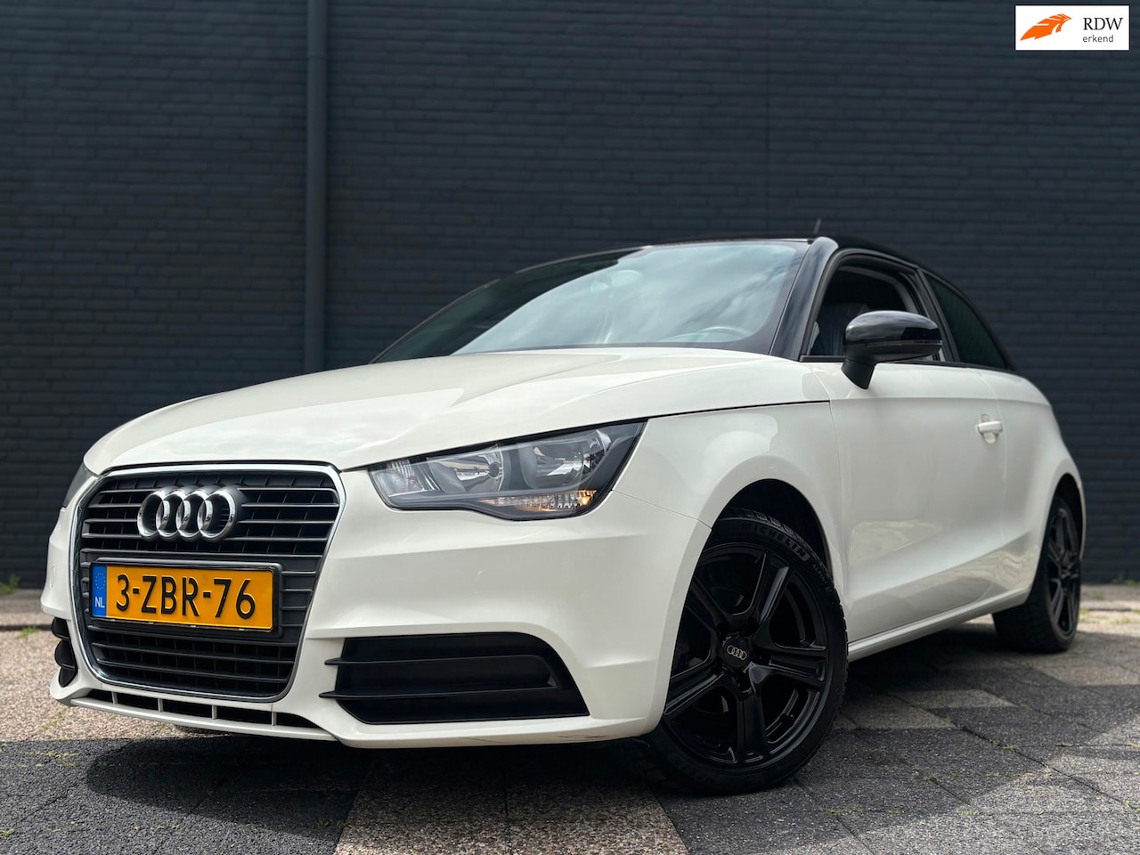 Audi A1 - 1.2 TFSI Attraction Pro Line | Airco - AutoWereld.nl
