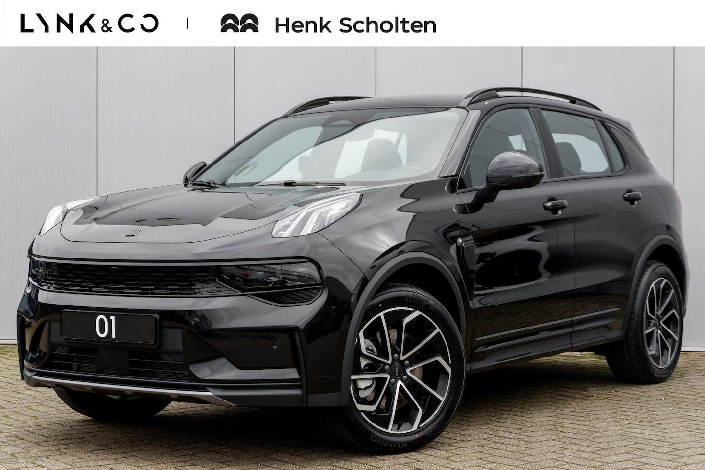 Lynk & Co 01 - 276PK Core | UIT VOORRAAD LEVERBAAR | Achteruitrijcamera | LED Koplampen | Adaptieve Cruis - AutoWereld.nl