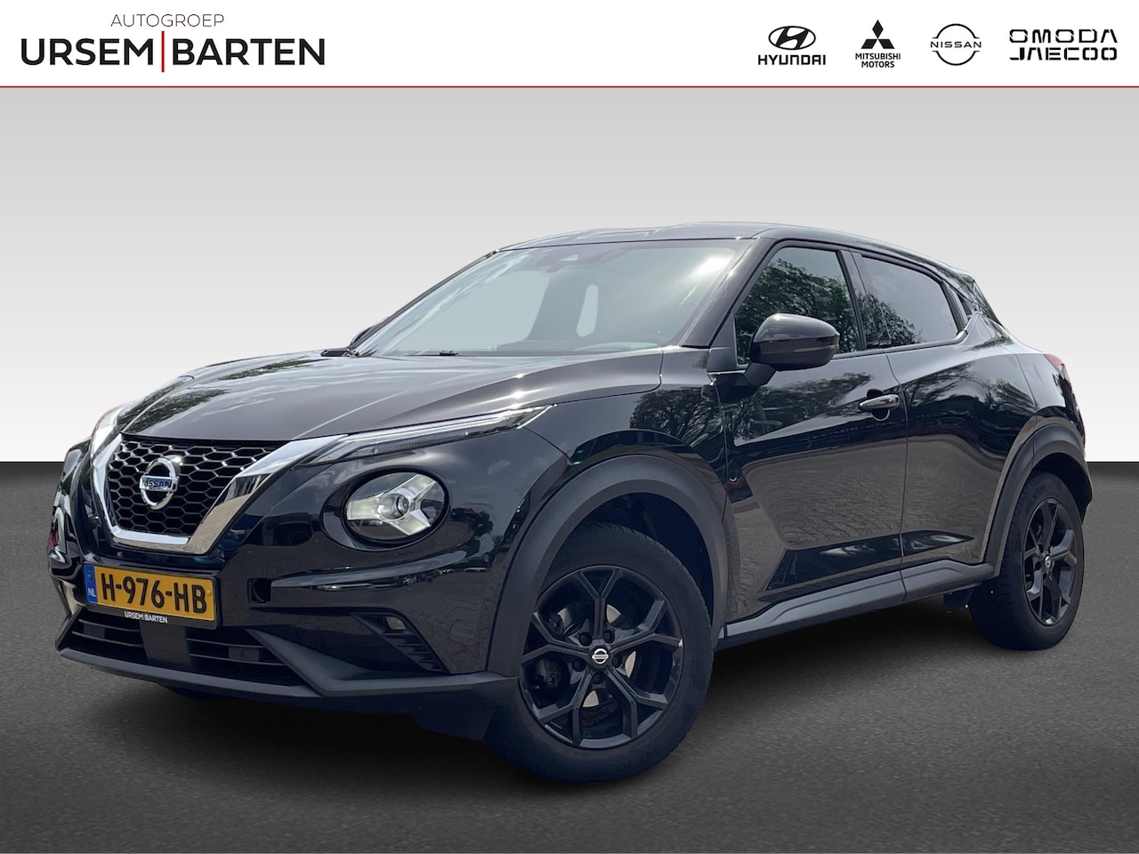 Nissan Juke - 1.0 DIG-T N-Connecta automaat auto is reeds binnen - AutoWereld.nl