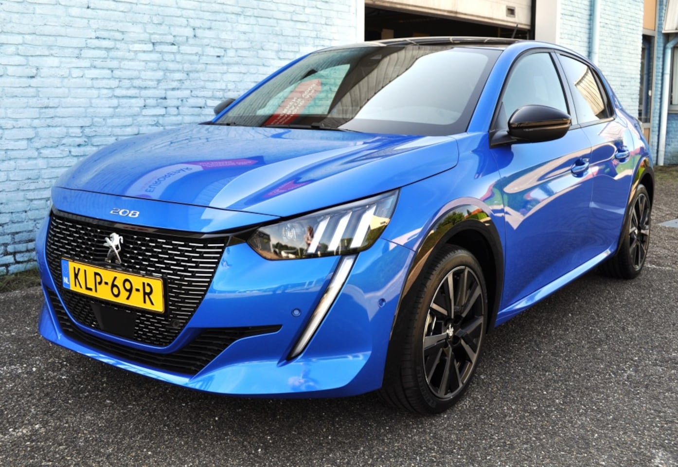 Peugeot 208 - 1.2 GT 130Pk trh LED rondom cam. nav - AutoWereld.nl