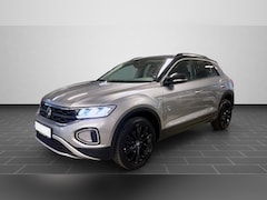 Volkswagen T-Roc - 1.5 Life DSG, Trekhaak, Navi, ACC (Op Komst)