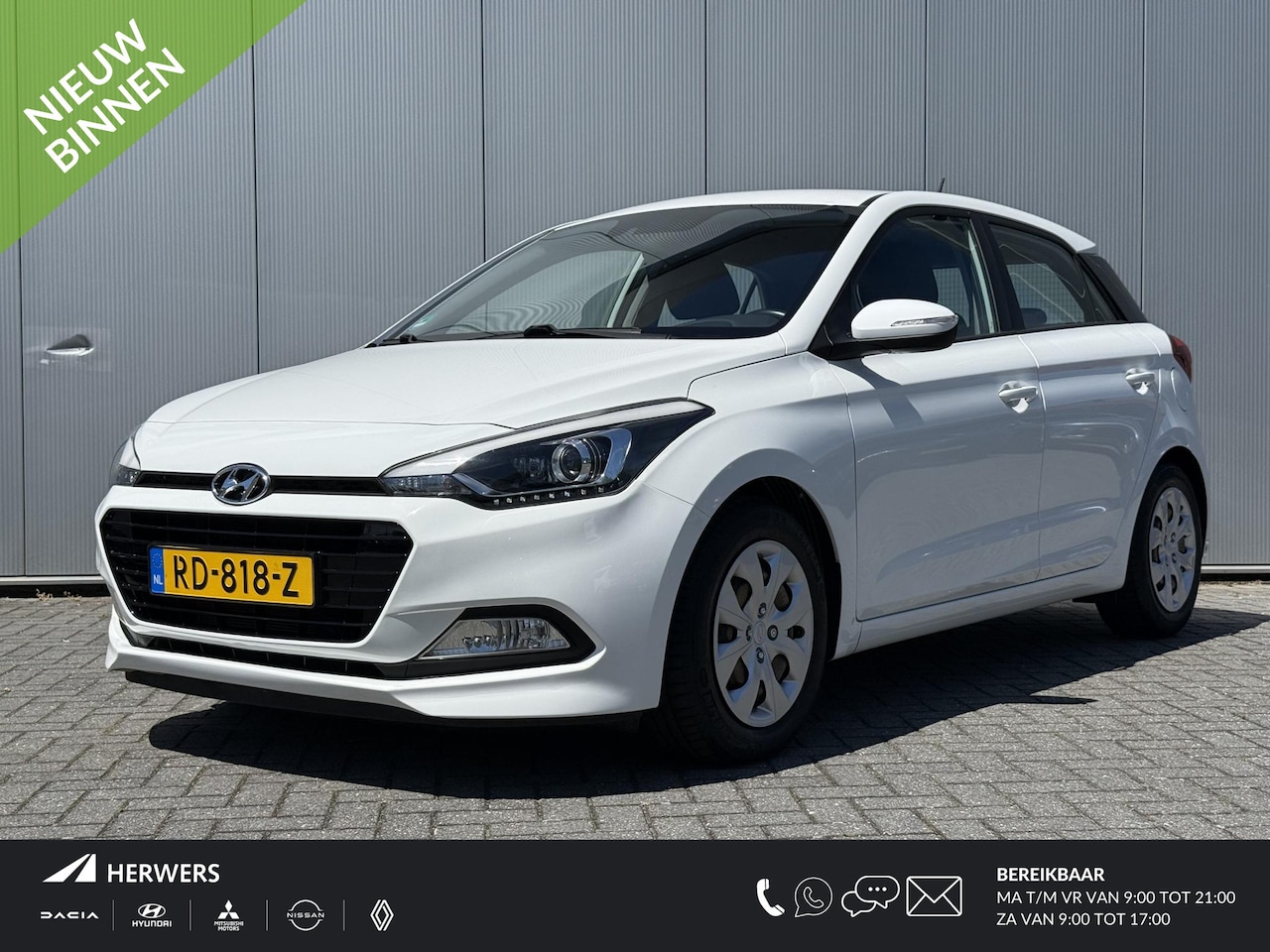 Hyundai i20 - 1.0 T-GDI Comfort / Navigatie / Cruise Control / Trekhaak / Climate Control / Dealeronderh - AutoWereld.nl