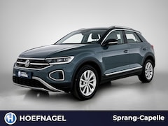 Volkswagen T-Roc - 1.0 TSI Life Edition | CarPlay | Adaptive Cruise | Cockpit Pro |