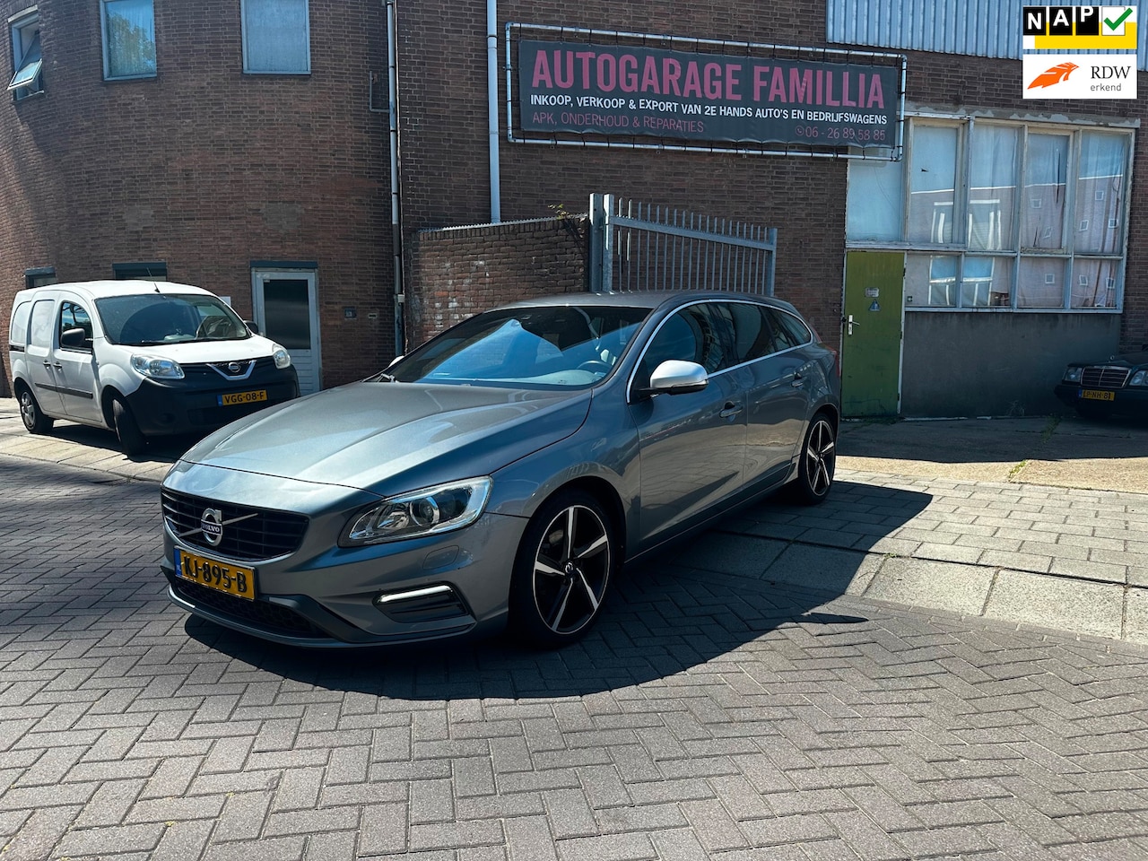 Volvo V60 - 2.0 D2 Nordic 2.0 D2 Nordic+ - AutoWereld.nl