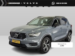 Volvo XC40 - 2.0 B3 R-Design | Stoel/Stuur verwarming | Adaptieve Cruise | Parkeersensoren V+A | Parkee