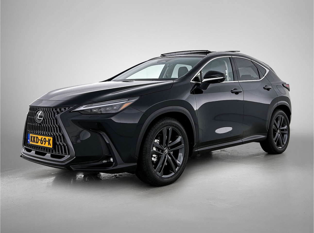 Lexus NX - 450h+ AWD 35th Edition | Direct Leverbaar | Panoramisch Schuifdak | Demo | - AutoWereld.nl