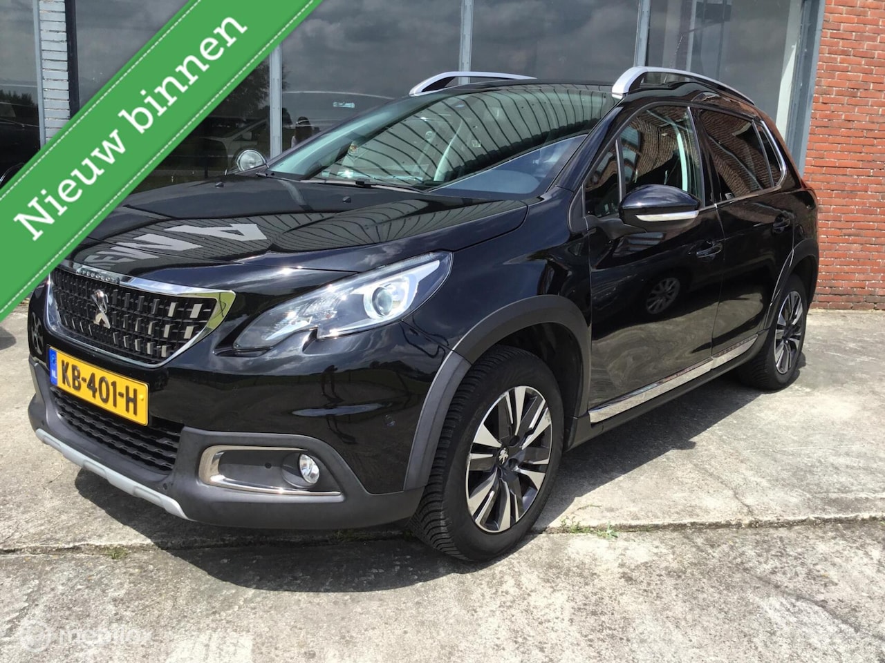 Peugeot 2008 - 1.2 PureTech Allure 1.2 PureTech Allure - AutoWereld.nl
